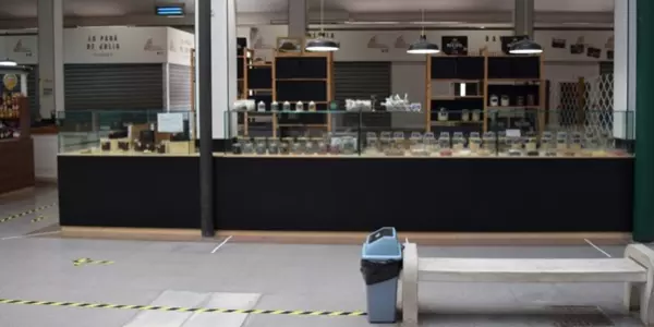 TRASPASO PARADA EN MERCADO MUNICIPAL DE CATARROJA