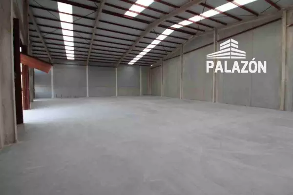 Nave industrial en alquiler en Crevillente
