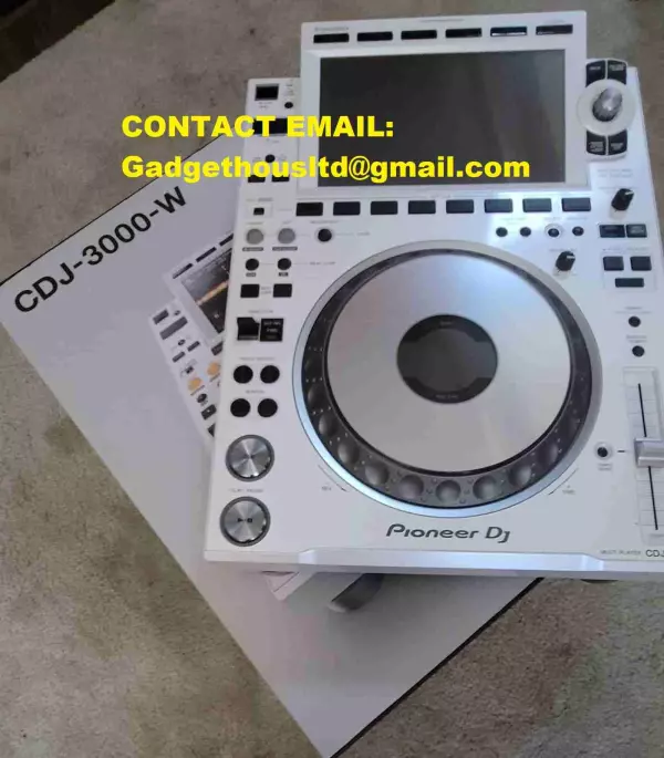 Pioneer CDJ-3000/ Pioneer CDJ-2000NXS2 /DJM-900NXS2