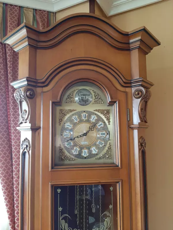 RELOJ CARRILLON