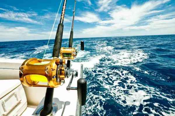 PESCA · ATÚN · PEZ ESPADA · DEPORTIVA · SALOU.