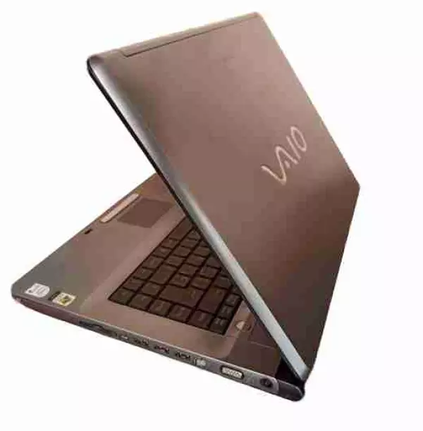 PORTATIL SONY VAIO - PARA PIEZAS.