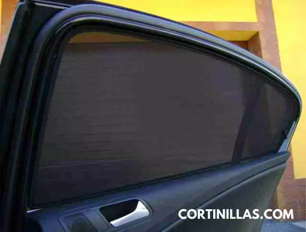 Cortinillas solares para coches a medida