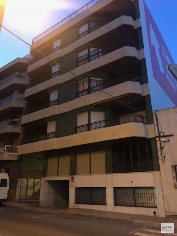 Apartamento en Playa del Cura con 3 Dormitorios y Garaje Incluido