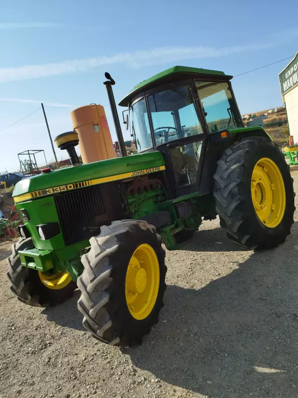 JOHN DEERE 3350