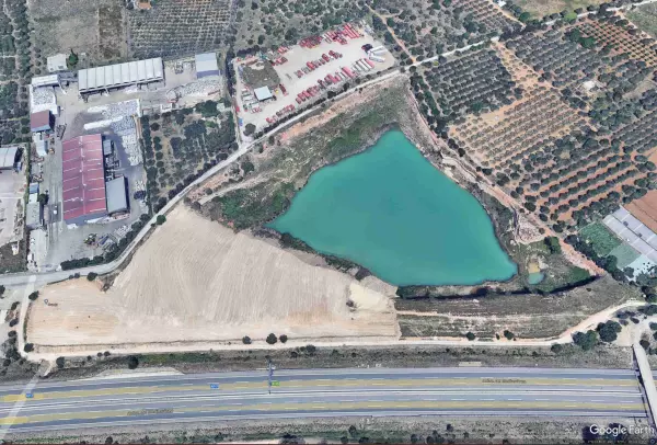 SOLAR CONSTANTÍ ALQUILER 20.000 M2. · 2.500 € MES.