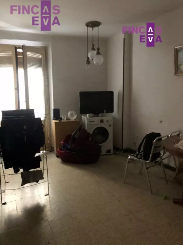 MAGNIFICO PISO A REFORMAR EN VENTA Pºdel Born FE0389