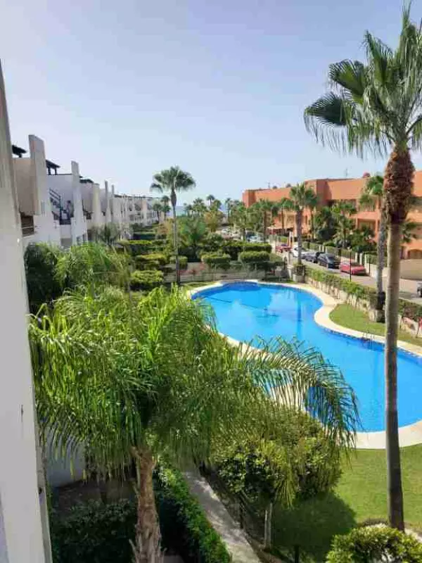 ¡Ático dúplex espectacular con Piscina privada!