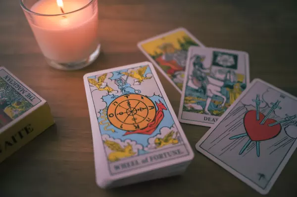 LECTURA DE TAROT Y VIDENCIA REAL