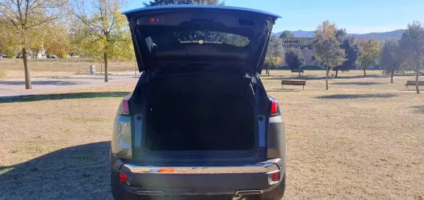 PEUGEOT 3008 GT