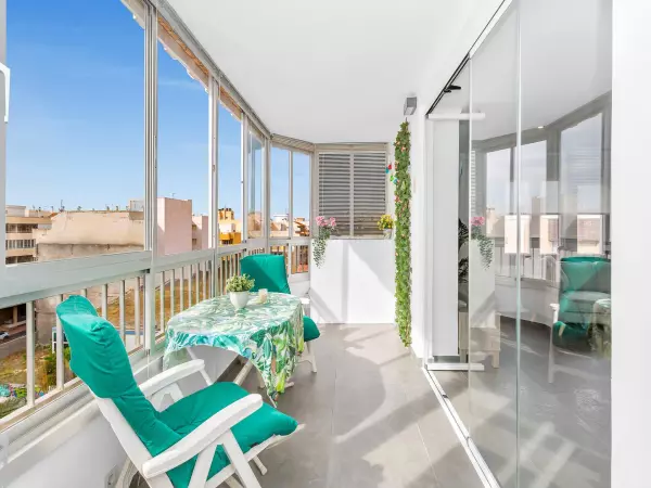 APARTAMENTO DE 3 HABITACIONES 2 BAÑOS CON VISTAS AL MAR EN TORREVIEJA ( ACEQUION )