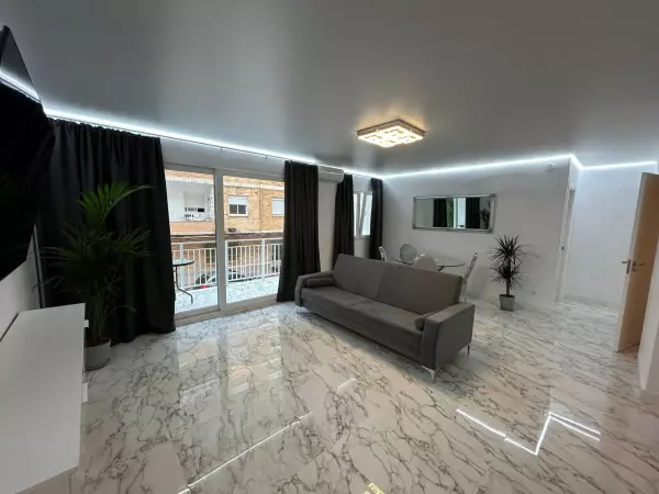APARTAMENTO REFORMADO EN PLAYA DEL CURA DE 2 HABITACIONES 1 BAÑO EN TORREVIEJA.