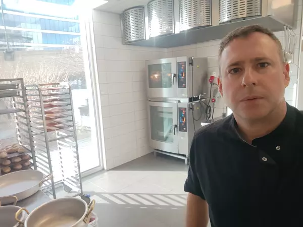 Se ofrece chef para eventos particulares o privados.