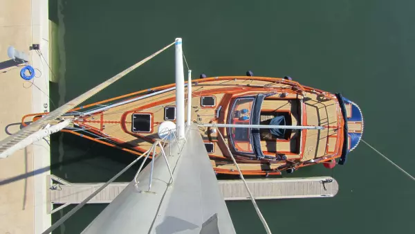 Puma 37 Sailing Yacht