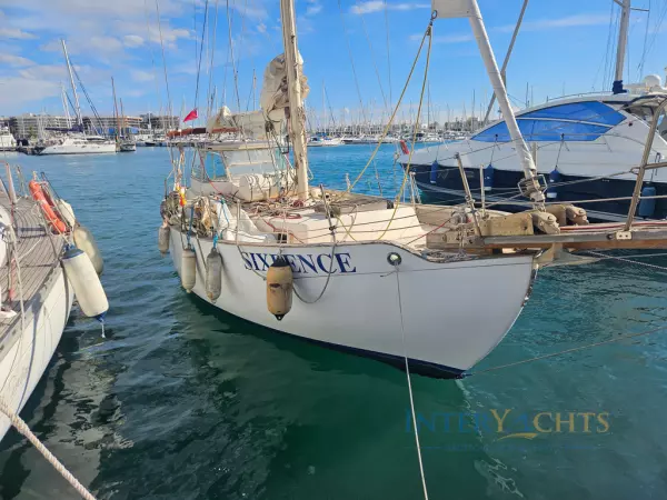 Velero Westsail 32