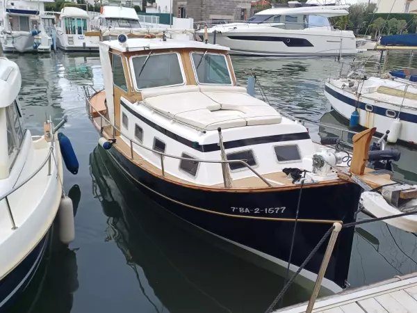 LLaud Menorquin Copino 44