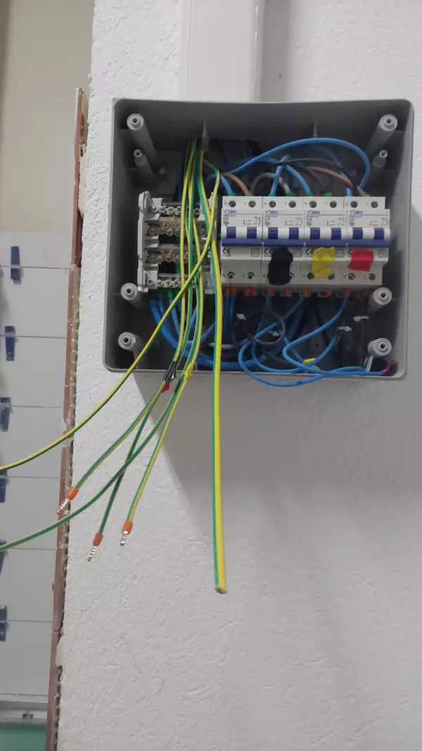 Reformas : Electricidad
