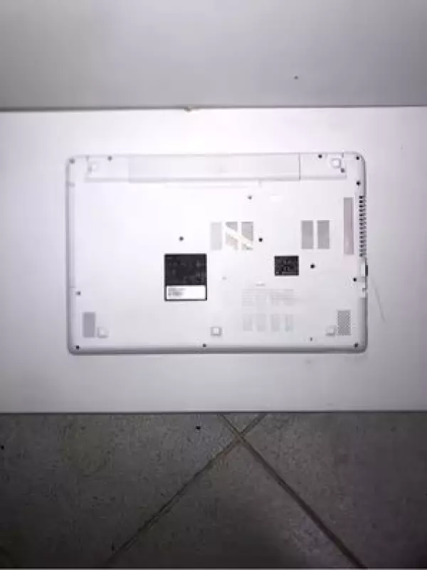 Acer Aspire V3-572G (i7 4th Gen)