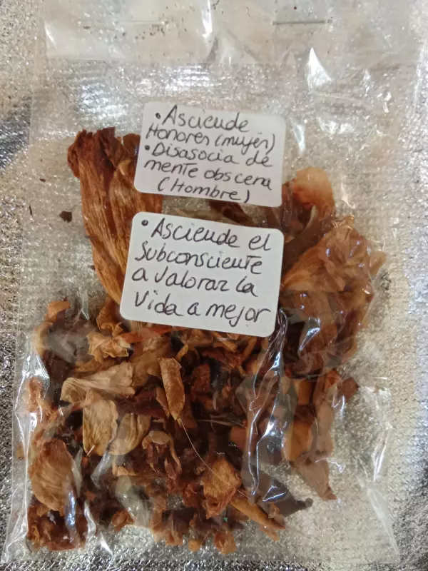 Productos esotéricos artesanales.