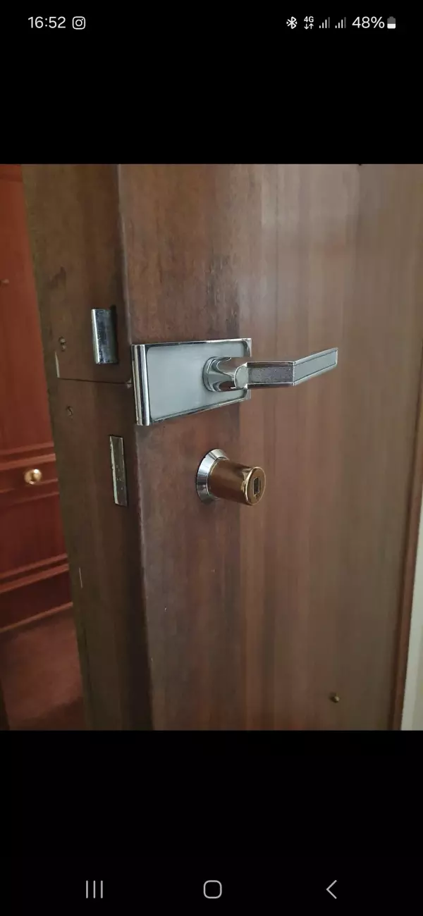Cerrajero 24 horas Madrid urgente apertura de puertas