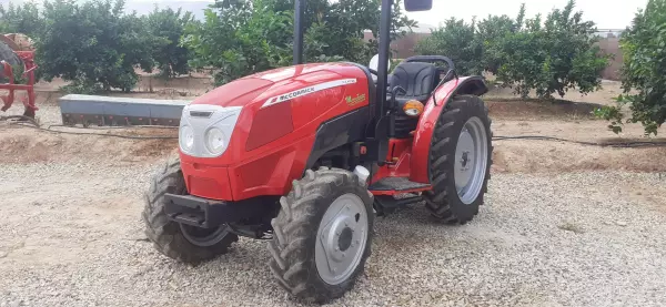 TRACTOR MC CORMICK X2.40