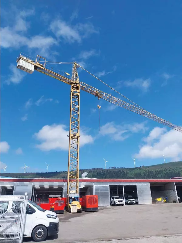 GRÚA TORRE LIEBHERR 100 LC - 6 T