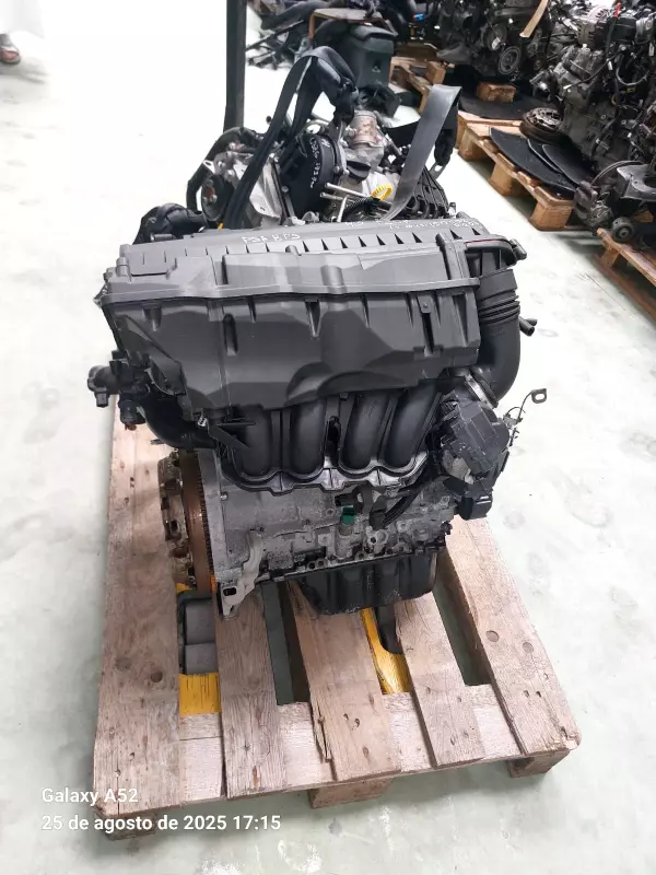 Motor completo peugeot 207 1.4 16v gasolina año 2007 tipo motor G-8FS