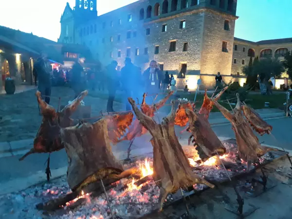 Barbacoas para bodas y parrilladas – Catering a la brasa | BuenosFuegos.com