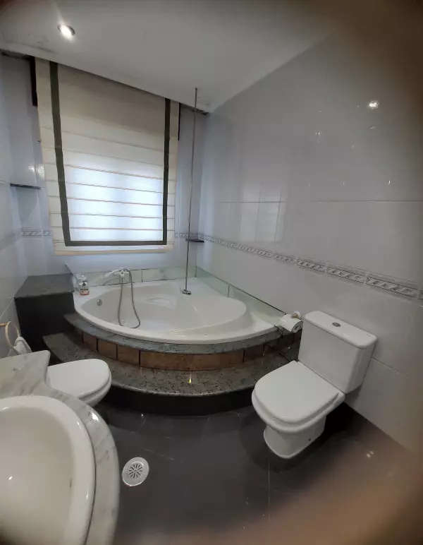 SE VENDE BAÑO COMPLETO