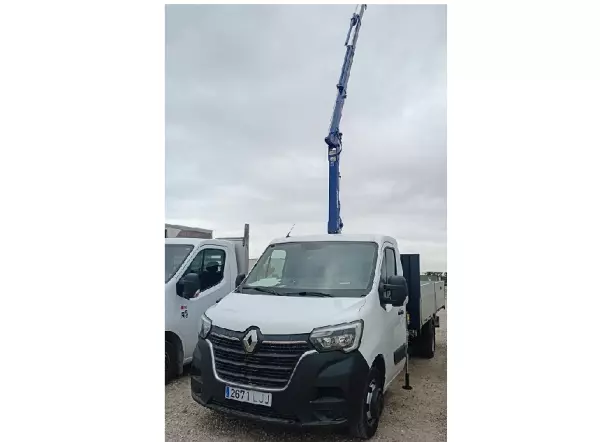 RENAULT MASTER DCI 165 CV CON PLUMA Y CAJA CONTENEDORES.  –