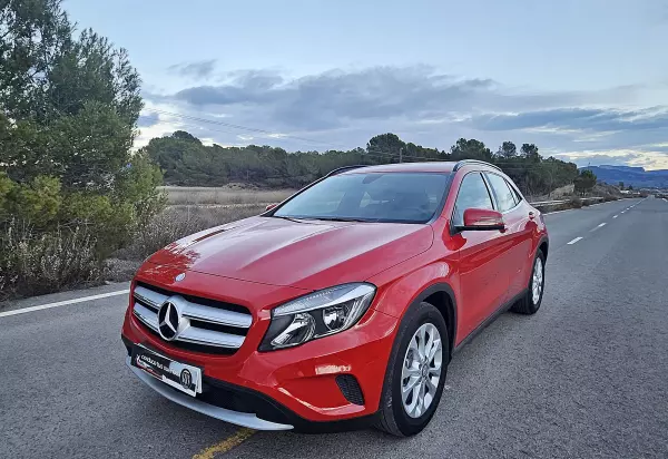Mercedes GLA 200D 7G DCT Style 136cv. 145.277km