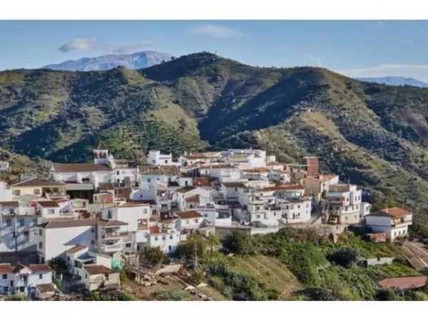 Building Plot en Moclinejo