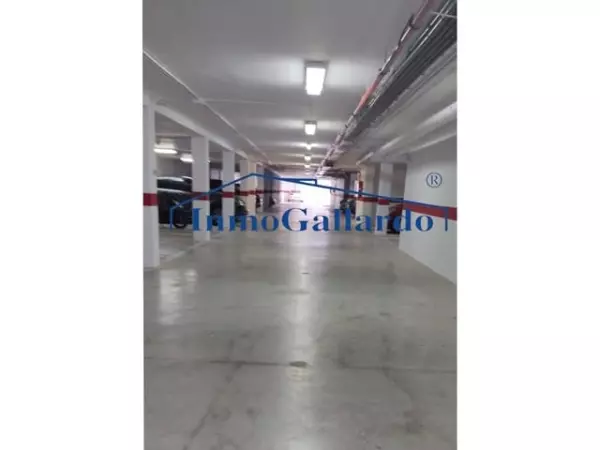 Garage en Torre de Benagalbon