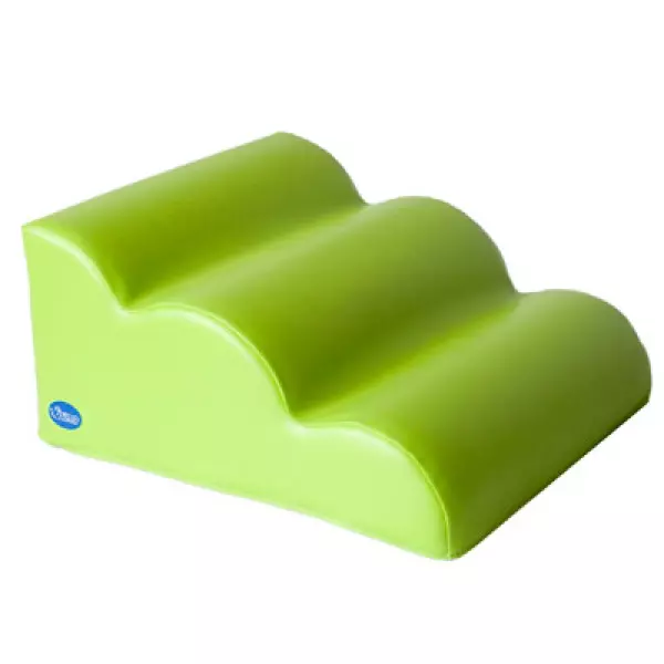 Escalera ondulada tacto piel 65x60x30 cm GUARDERIA