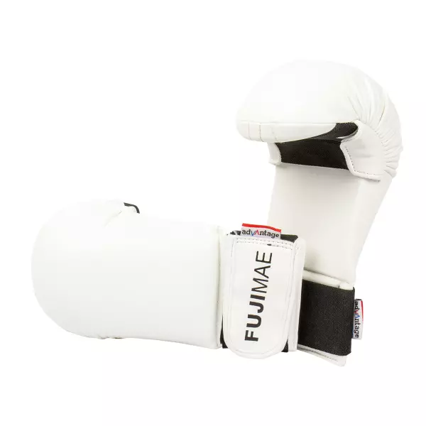 Guantillas Karate Advantage. Blanco. XS