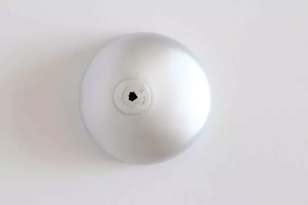 Cazoleta de espada ultra-ligera alemana titanio 1mm ESGRIMA