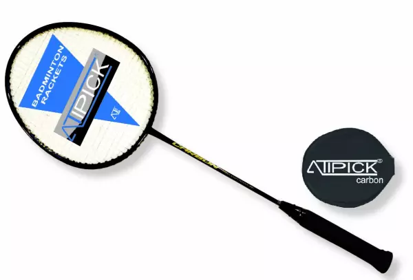 Raqueta badminton alum/carbono Mod. "ATIPICK CARBON" con funda. color negro/oro