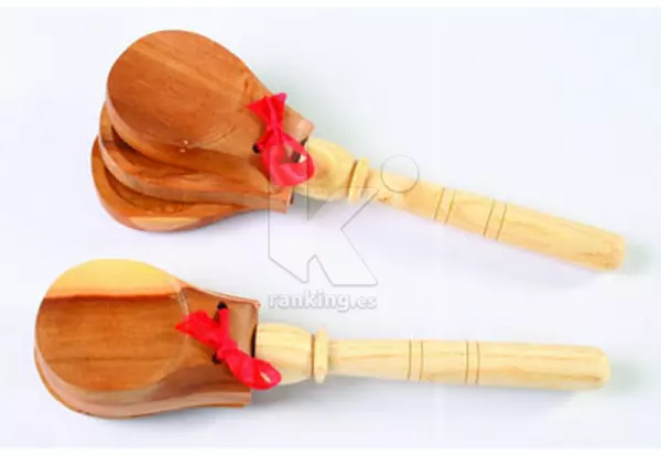CASTAÑUELA CON MANGO