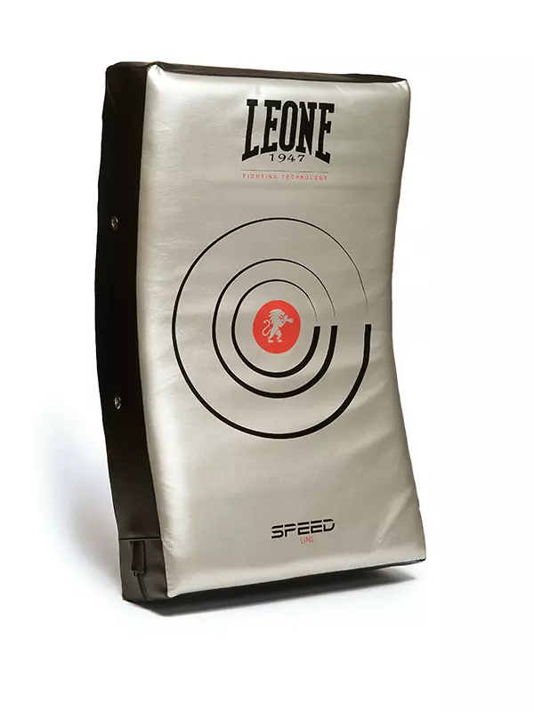 GM530 Escudo Curvo Profesional Leone 1947 “Speed line” plata
