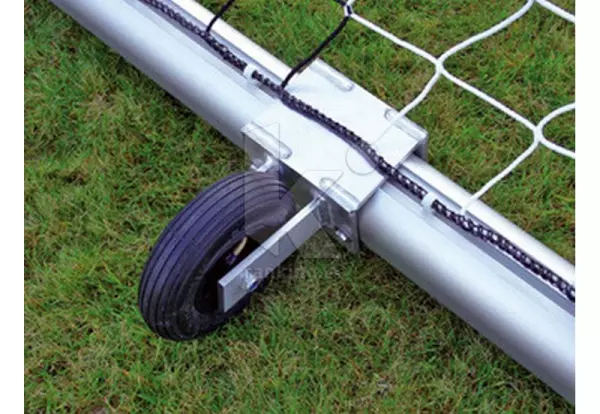 RUEDAS NEUMÁTICAS, PARA BASE 120 X 100MM, DE PORTERÍAS MÓVILES. PAR FUTBOL