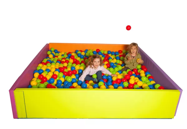 PISCINA SENSORIAL, BOLAS, POLIETILENO ALTA DENSIDAD. 120 X 120 CM. (K205)