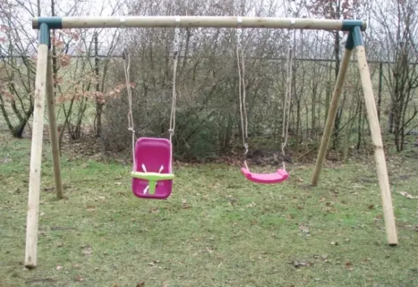 Con asiento de plástico plano y cesta para bebés