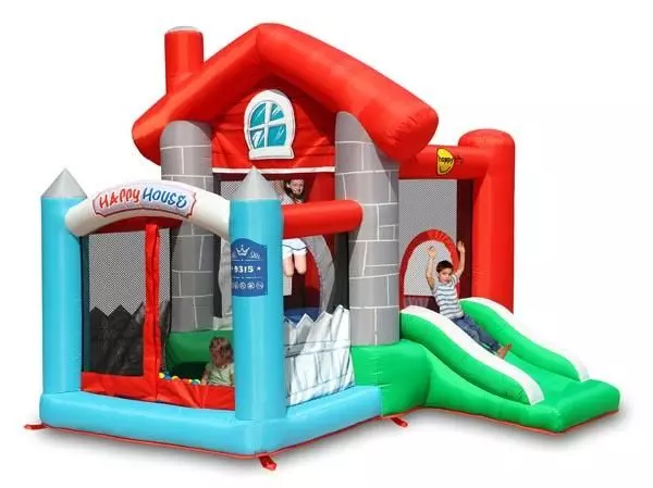 CASTILLO HINCHABLE HAPPY HOME