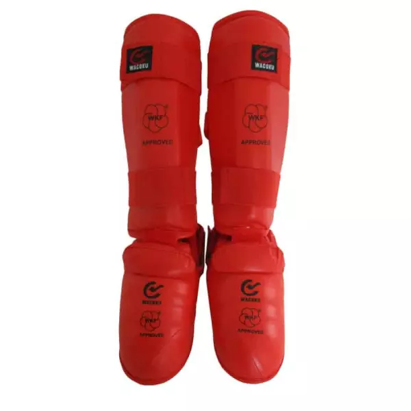 Espinillera con empeine Wakoku homologada WKF roja.