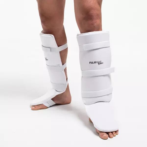 Espinilleras con Empeine Velcro Basic. M