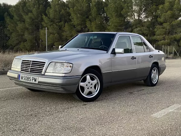 Mercedes-Benz E-300 Diesel Multiválvulas (atmosférico)