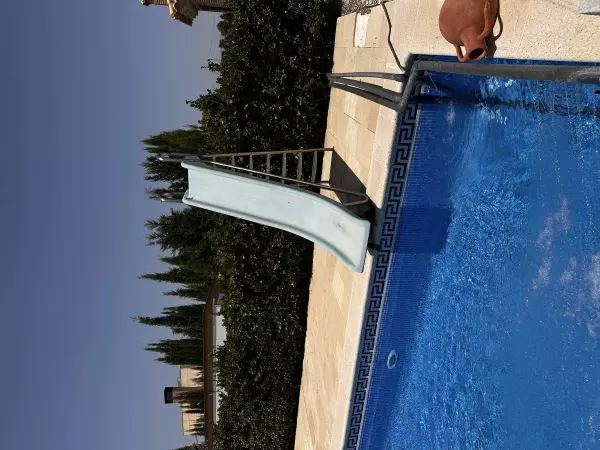 Tobogán piscina