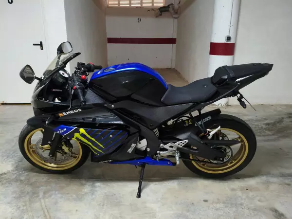 Yamaha  yzf