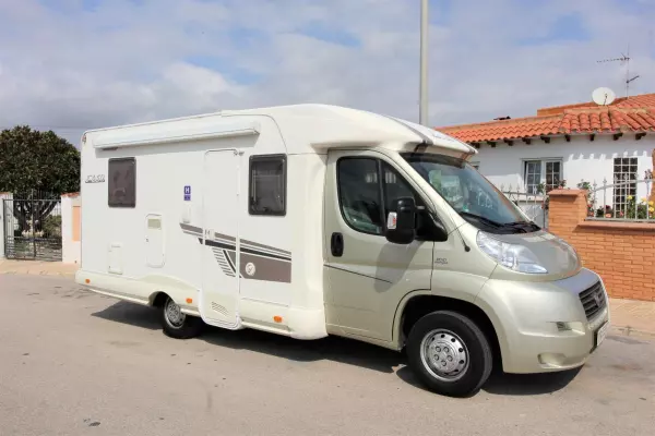 Autocaravana Perfilada SEA ELNAGH 650