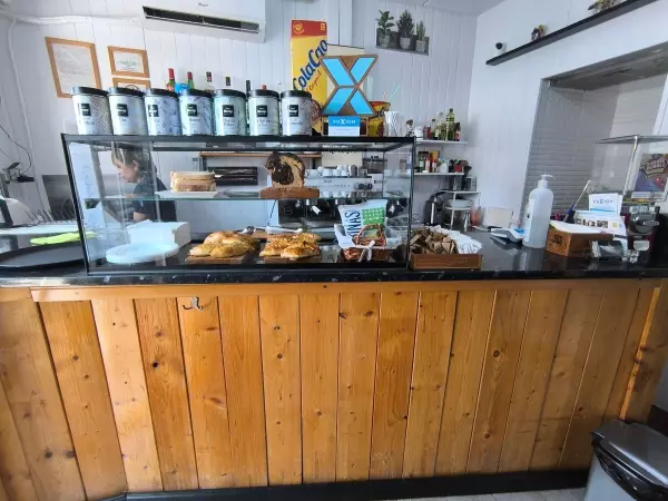 TRASPASO BAR C1 ZONA MARAGALL TERRAZA